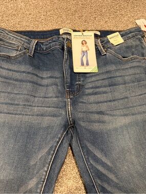 Simple Society Low Rise Bootcut Flare Women’s Jeans - eco friendly stretch New